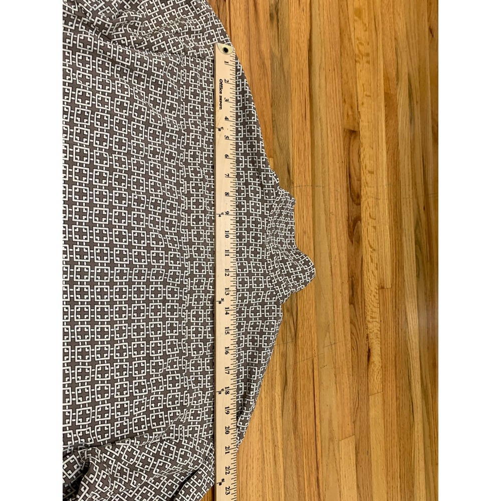 Abercrombie & Fitch Women's Brown Geometric Tile Print Button Up Shirt Blouse - Picture 8 of 9